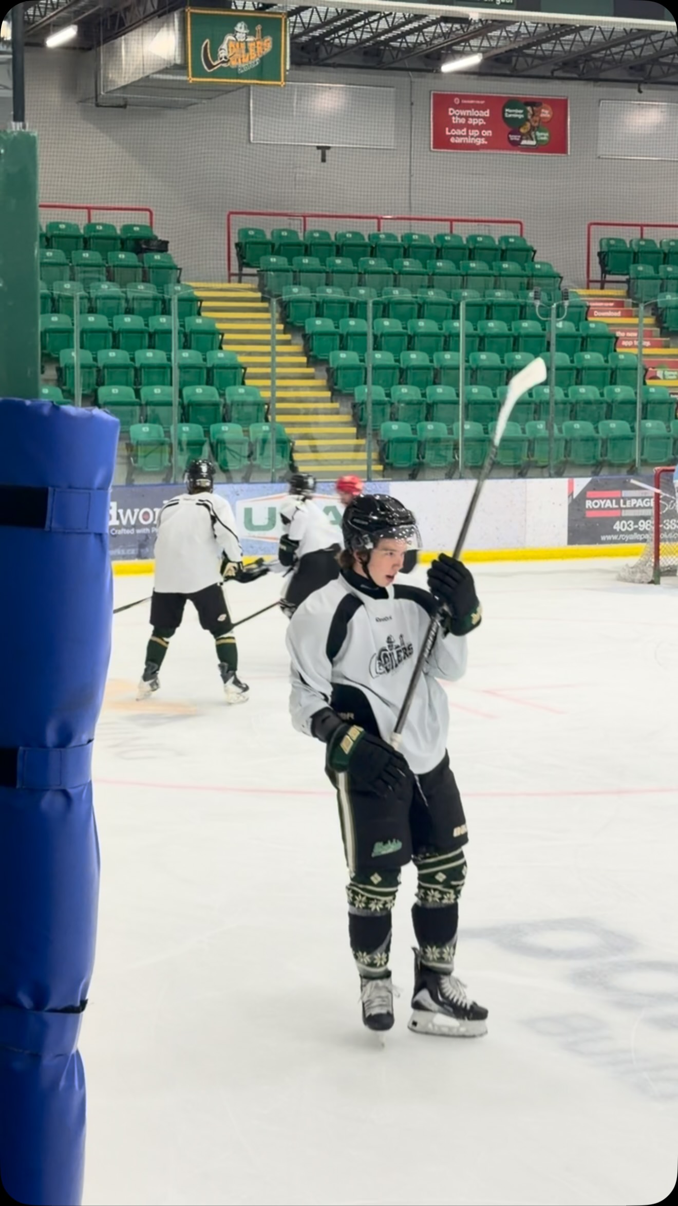 Getting some Monday practice in!

#OkotoksOilers #BCHL