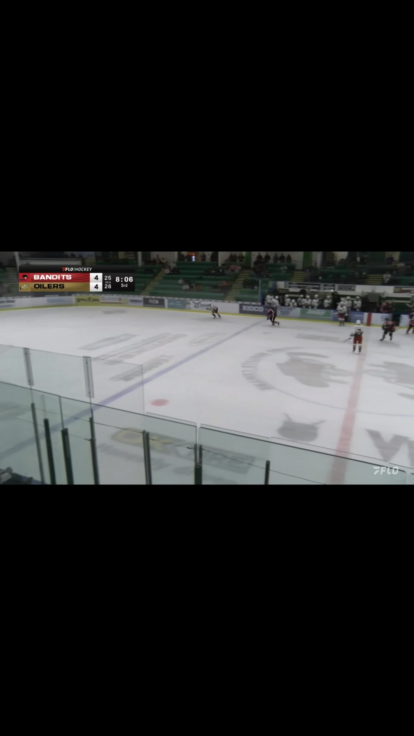 Conner Radke puts it home, shorthanded game-winner with help from Luc Trevors for our @okotoksvw Goal of the Game from last night!

#OkotoksOilers #BCHL #Radke #Trevors #GoalOfTheGame