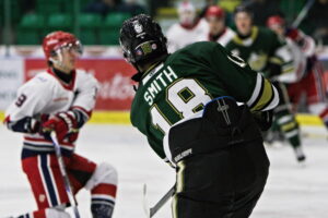 Gabe Smith ripping a shot on net against the Brooks Bandits. (Scott Savard/Okotoks Oilers)